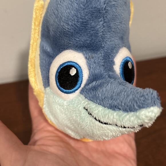 Disney Store Finding Nemo Fish Friend Tad 7" Plush Rare - Picture 7 of 7